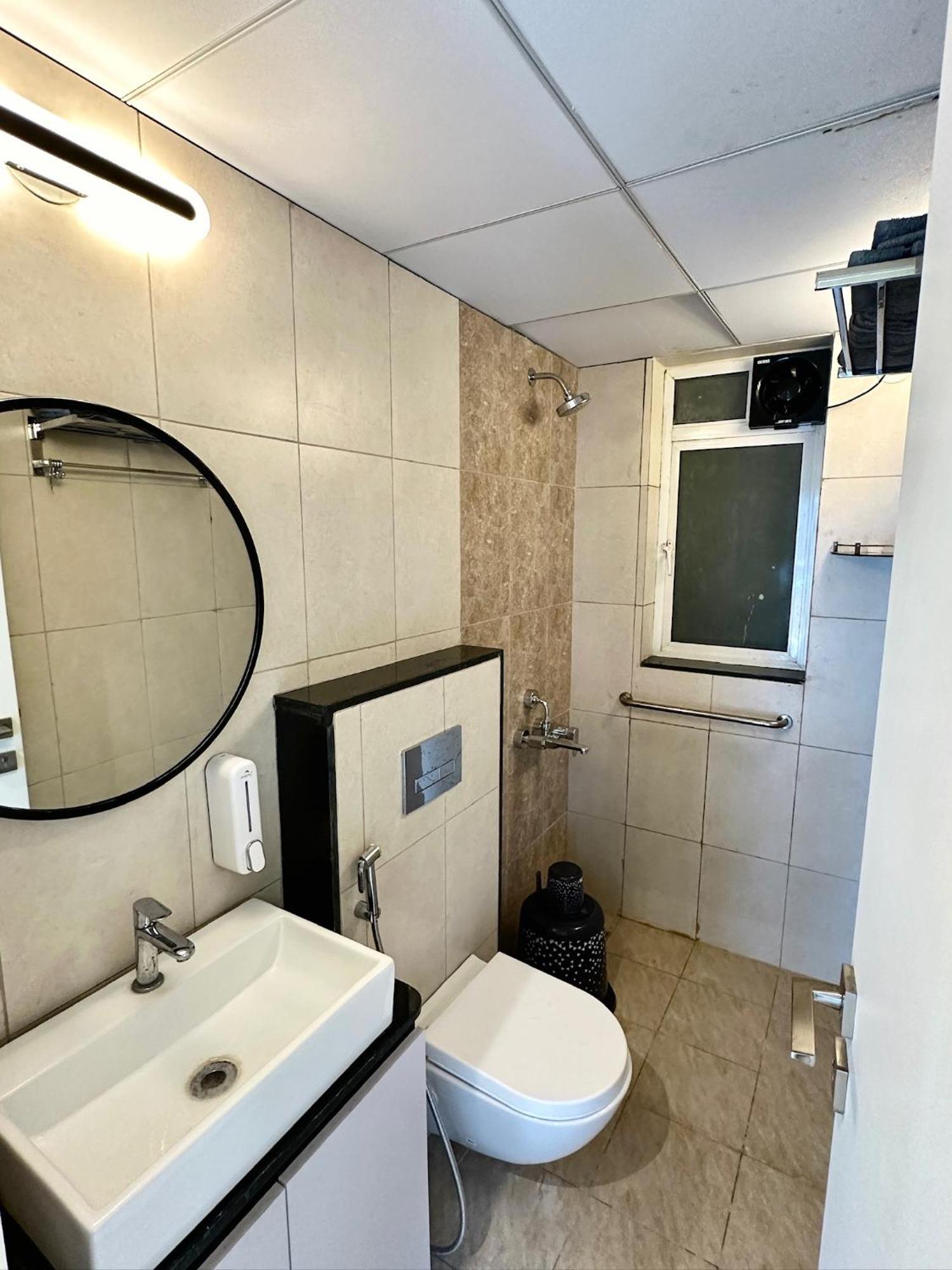Peacock Palace 2Bhk Modern Ac Flat In Baner Pune Luaran gambar